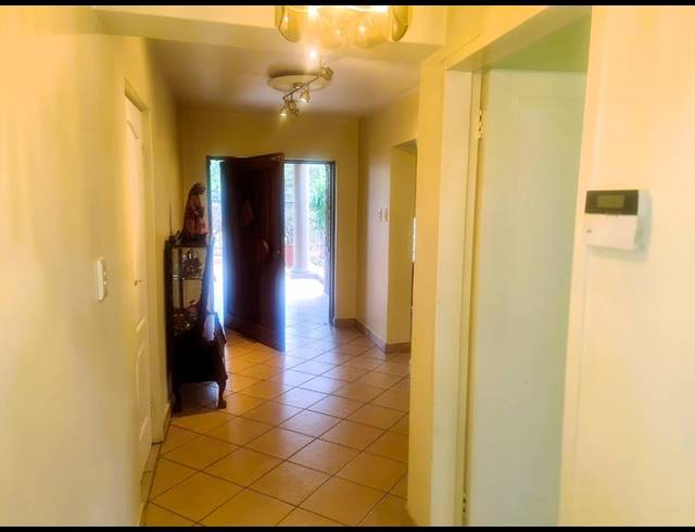 4 BEDROOM HOUSE FOR SALE IN HIGHVELD